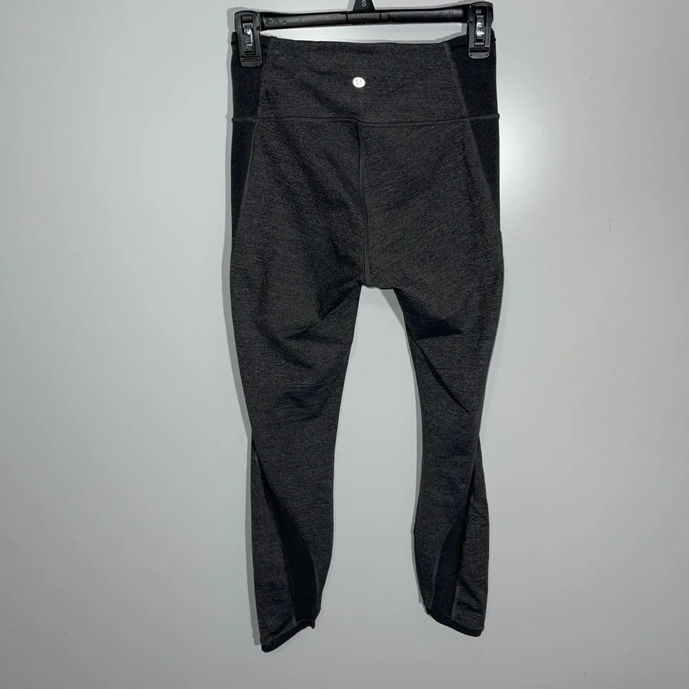 Lululemon Featherlight‎ Tight Size 6